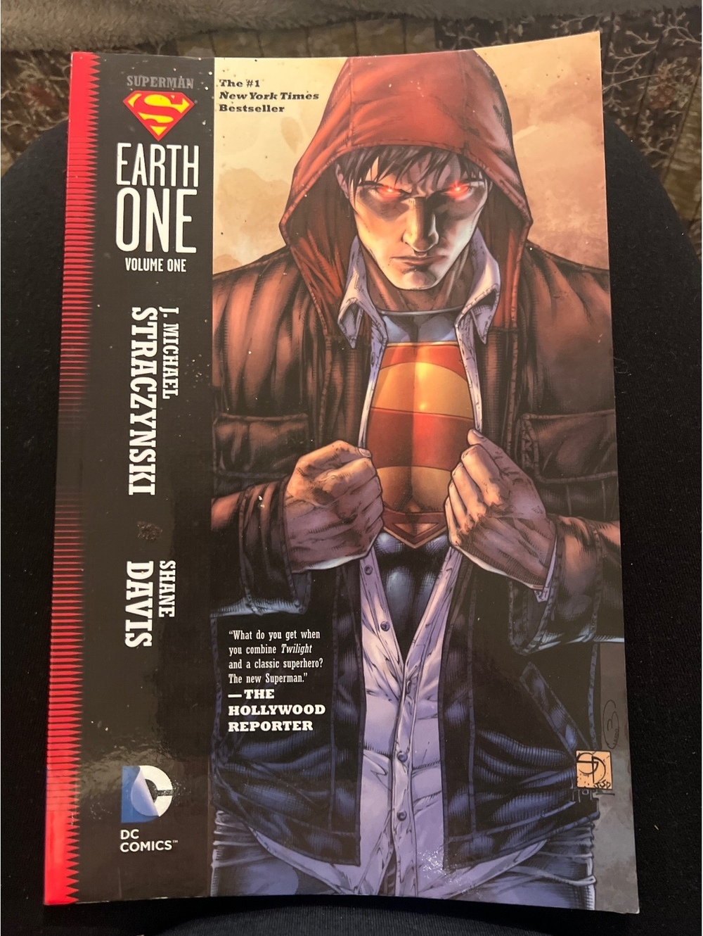 Superman Earth One Volume One Graphic Novel